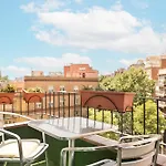 Eulalias Lodges Barcelona